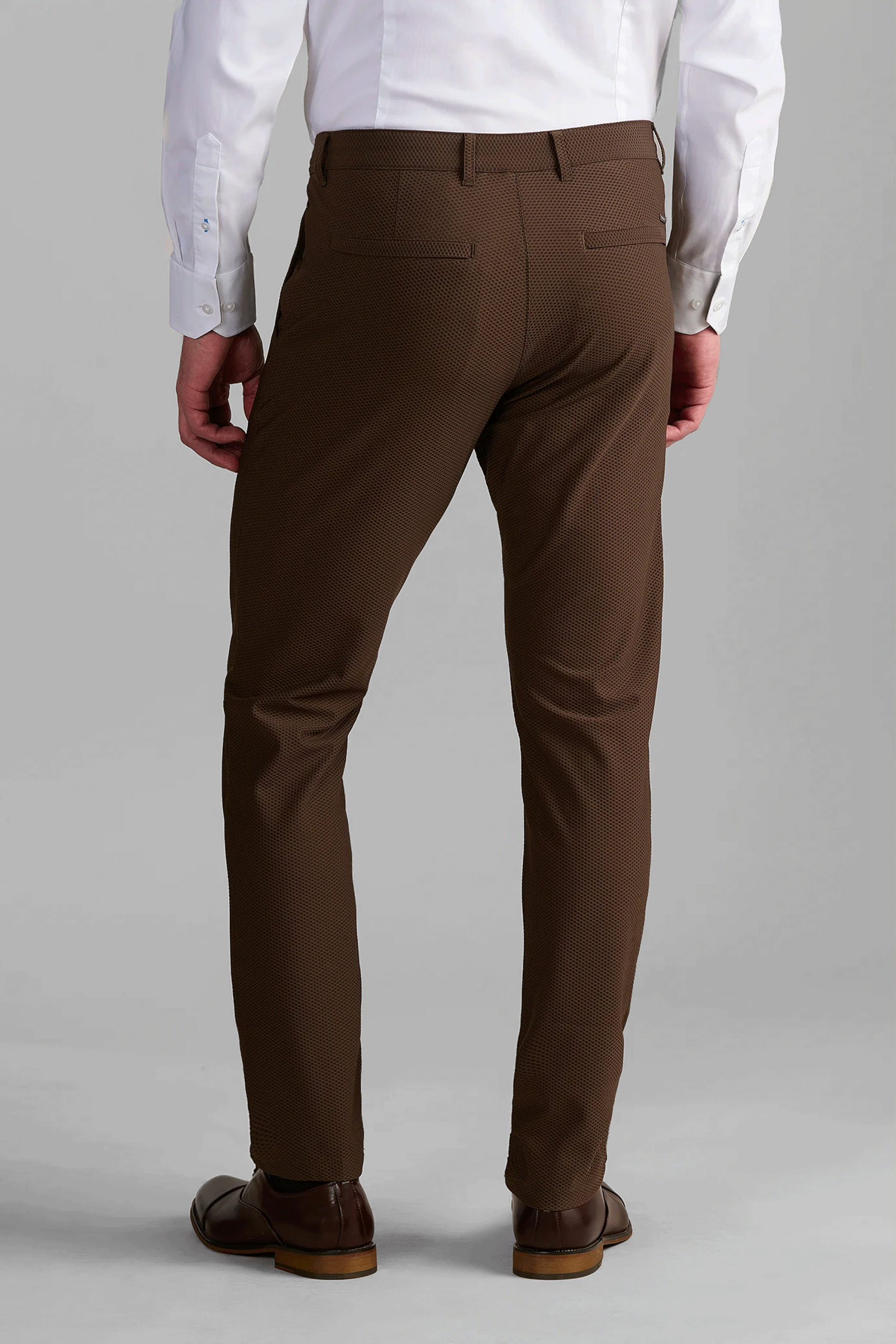 Air-Pants-Brown-Back.png