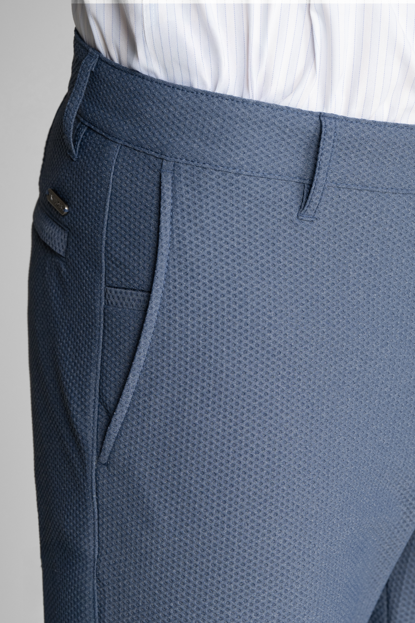 Air-Pants-Denim-Pocket-26.1_b9c6d36e-31d7-4748-983c-2b686c5e7c0f.png