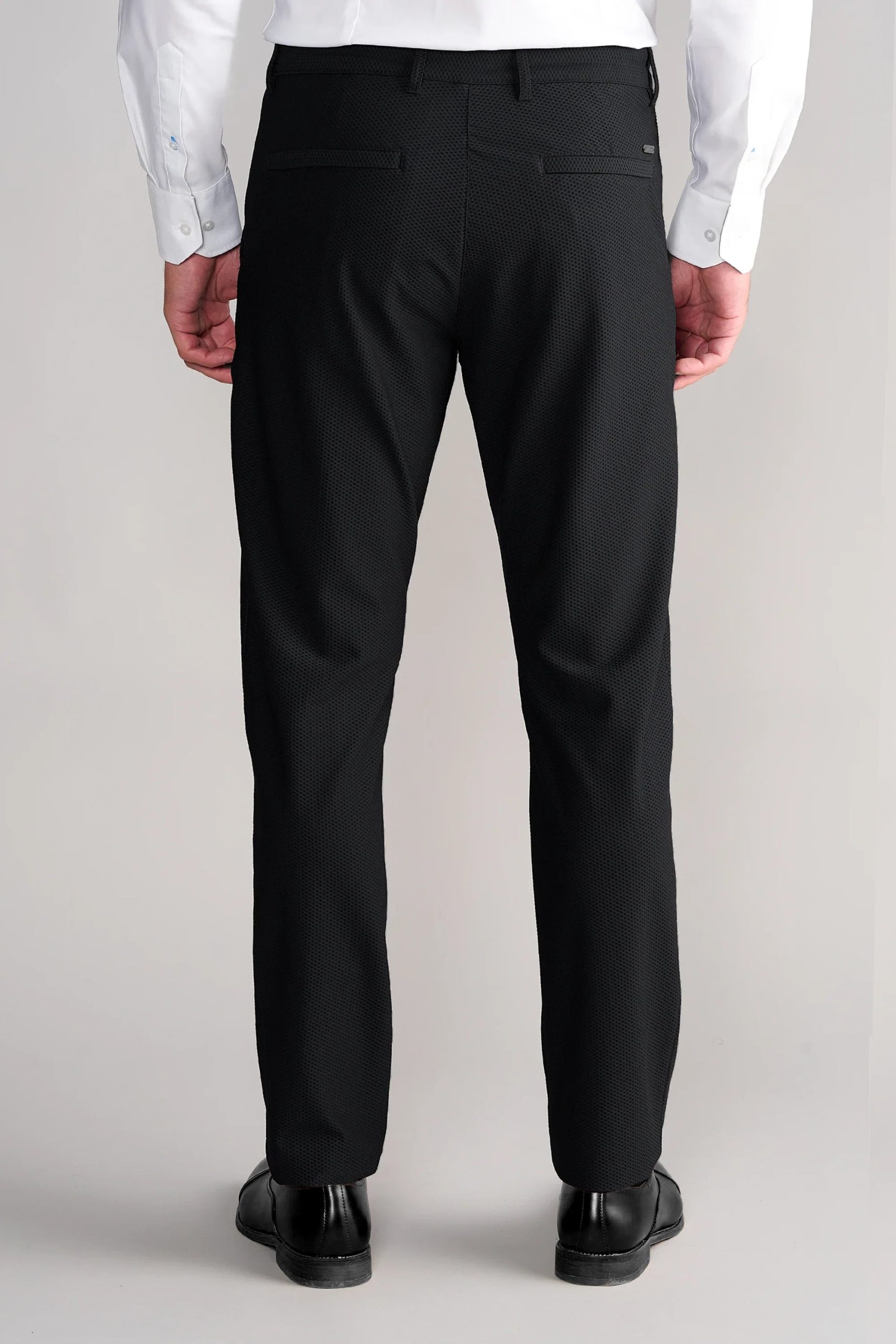 AirPants_Black_Back_26.1.jpg
