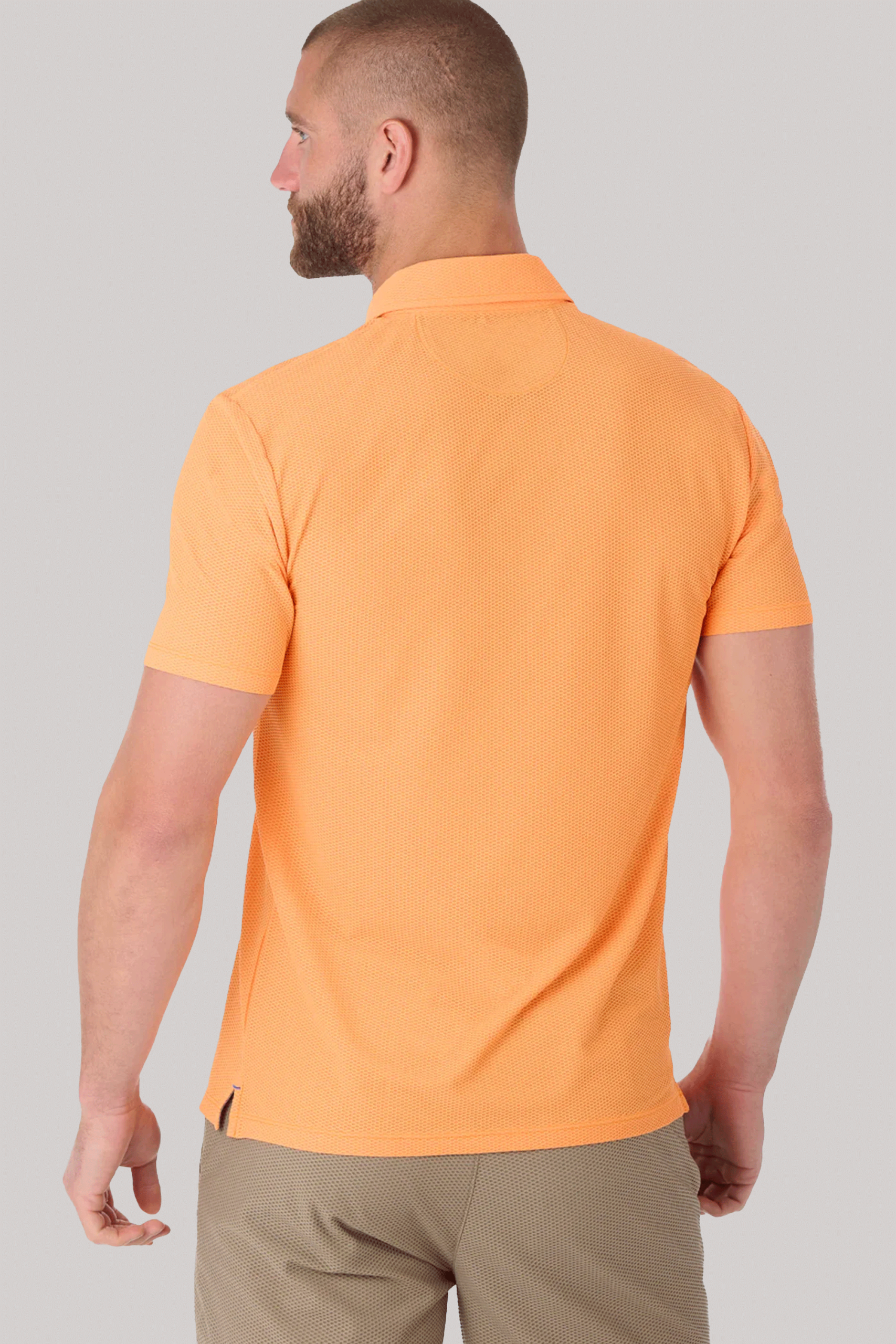 AirZipPolo-Orange-Back.png