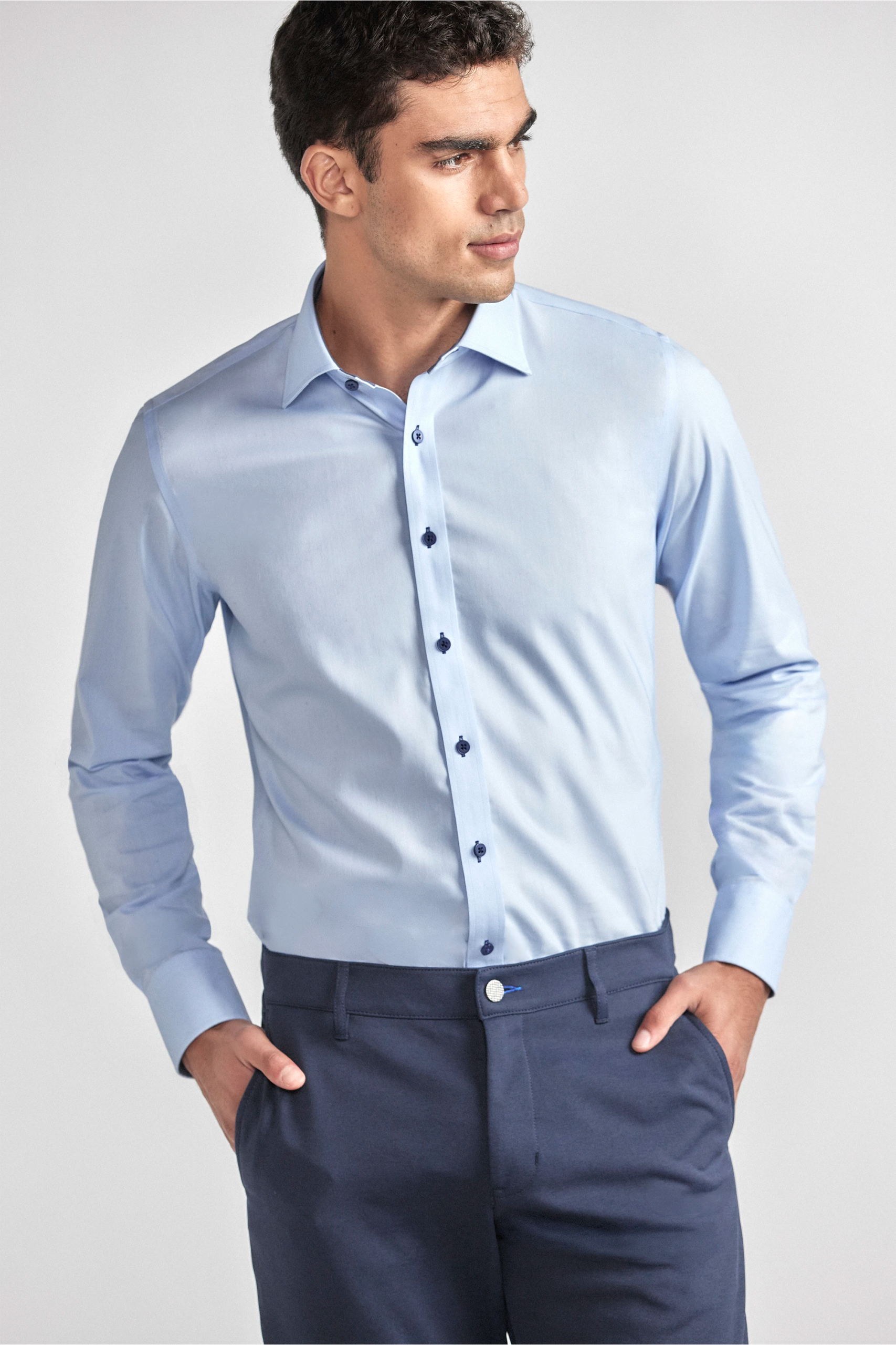 Leader-Blue-Navy-Buttons-Contrast-Front-26.1_d7b8633b-f98b-4c44-af0d-2f9fd2a613f4.png
