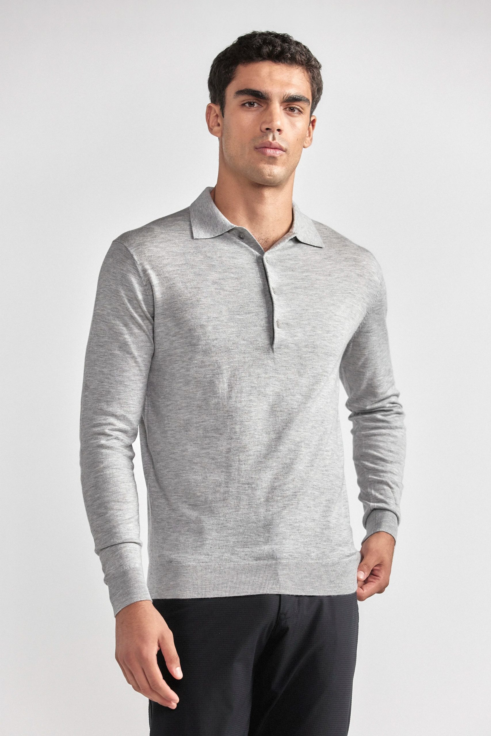 Lightweight-Cashmere-Polo-HeatherGrey-Front-26.1.jpg