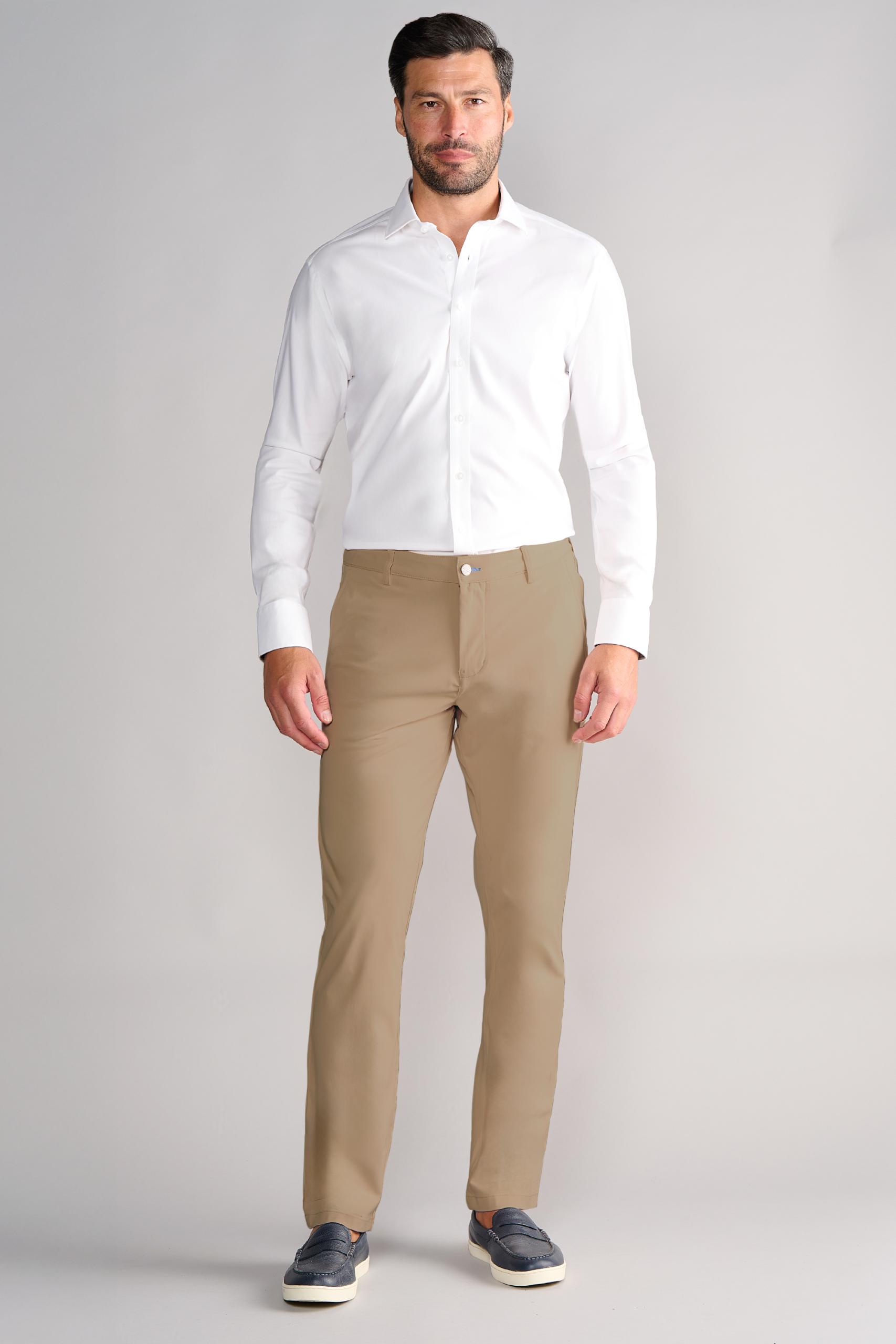 Performance-Pants-Khaki-FullBody-25.1.png
