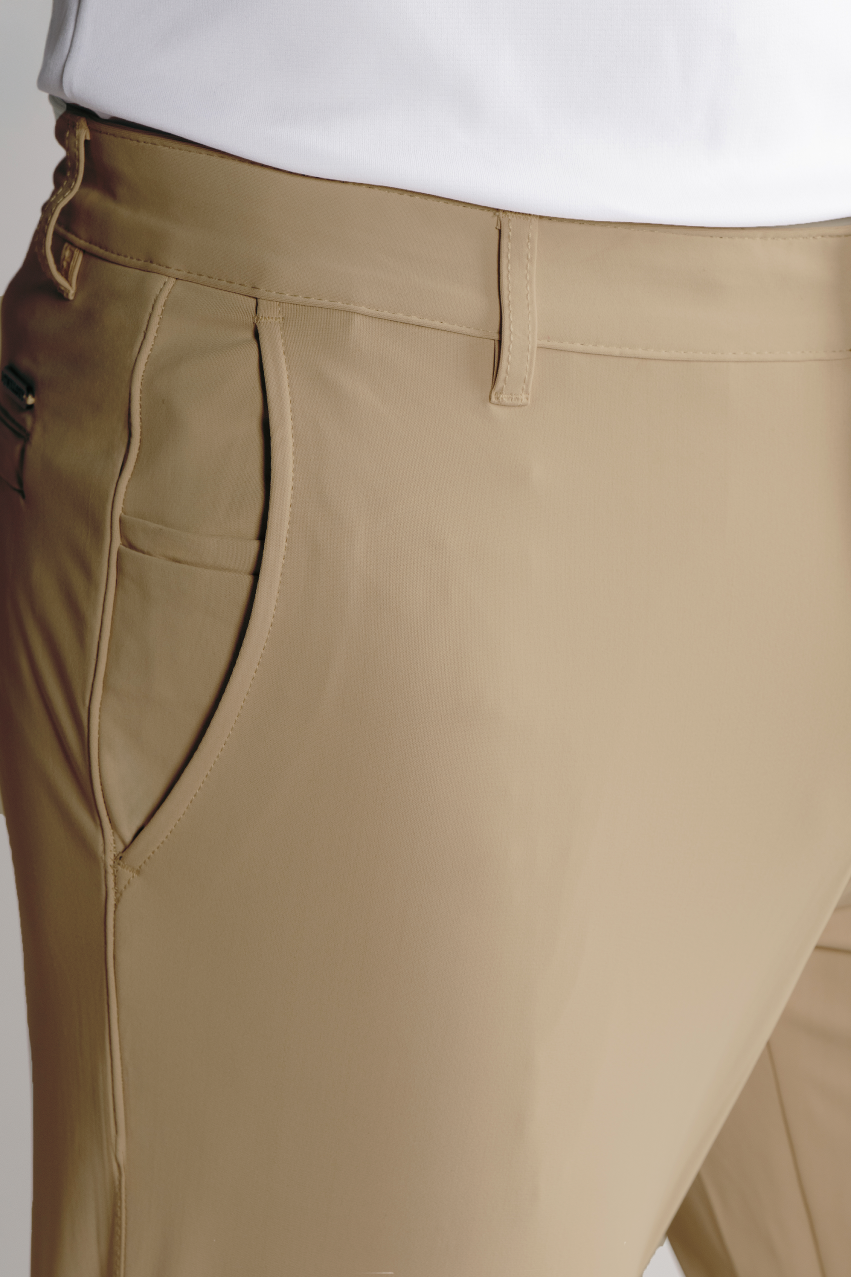 Performance-Pants-Khaki-Pocket-25.1.png