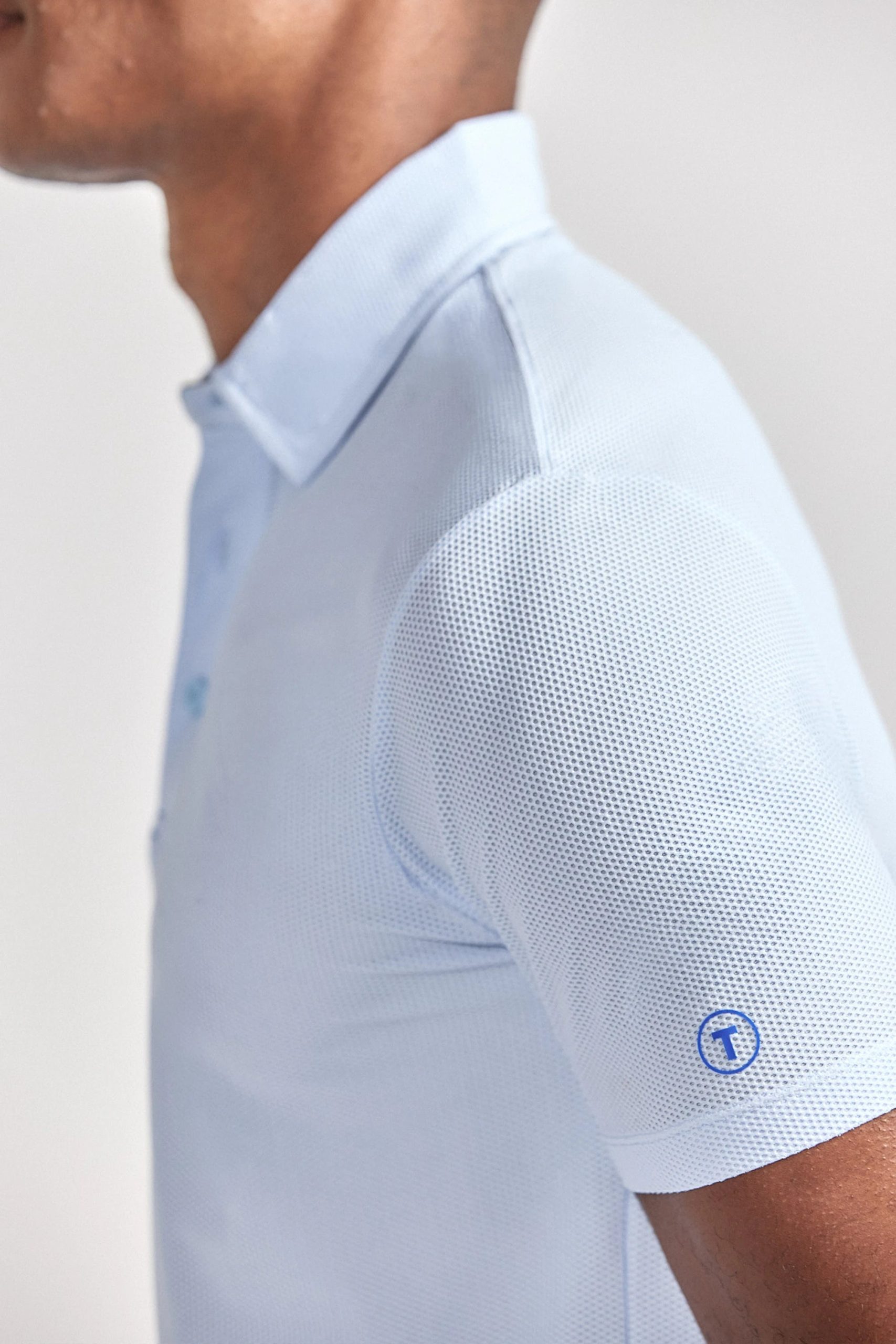 Polo_3_Button_Air-PowderBlue-Sleeve-26.1.jpg