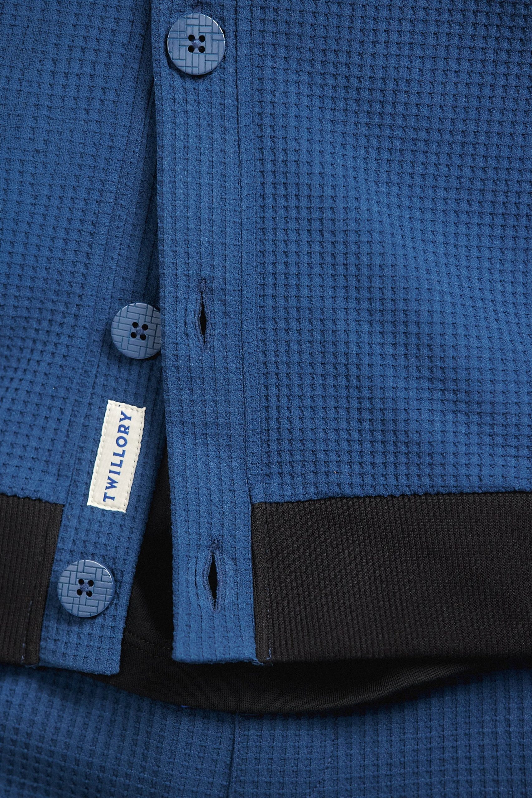 Waffle-Cardigan-Ocean-Closeup-26.2.jpg
