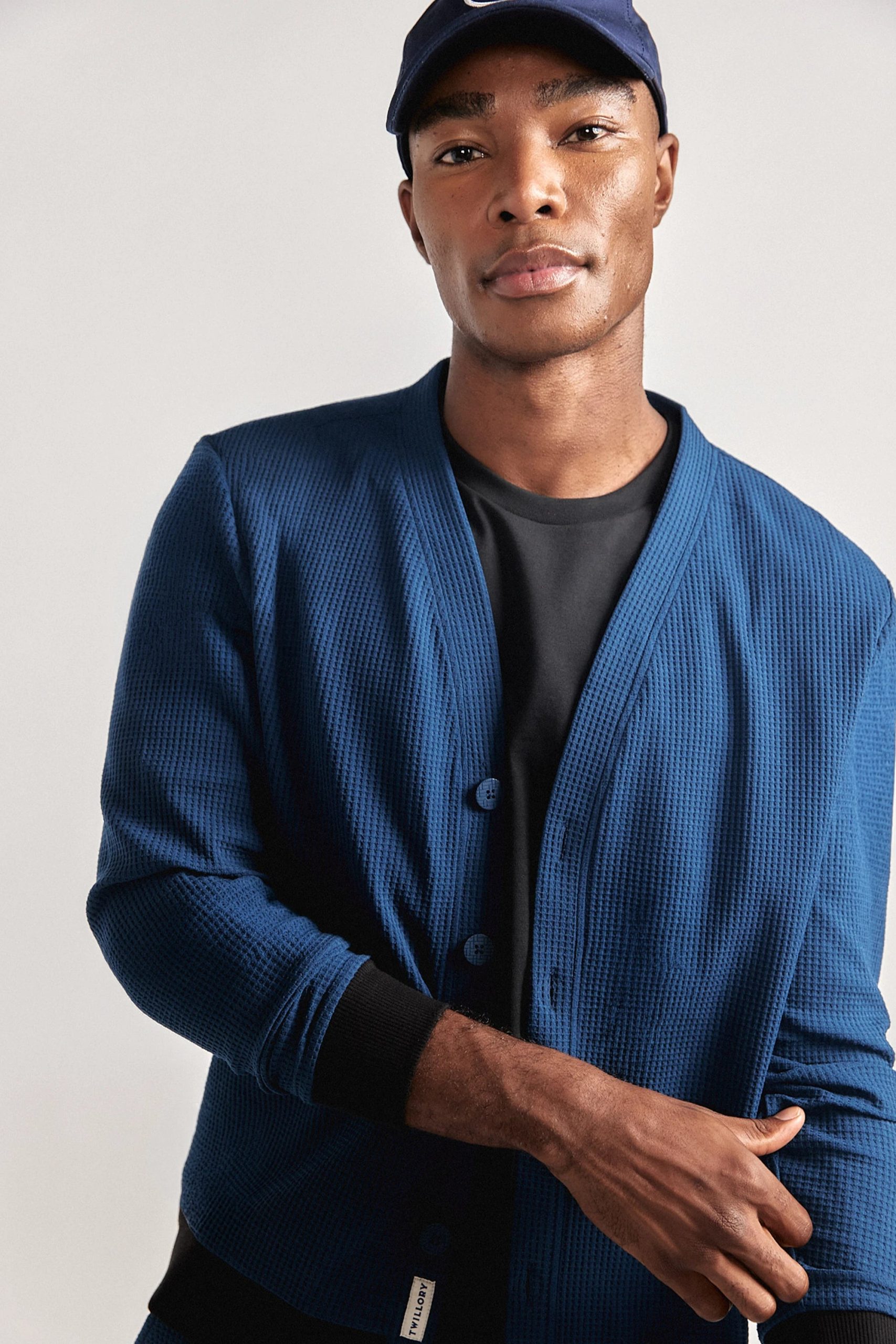 Waffle-Cardigan-Ocean-Front-26.2.jpg