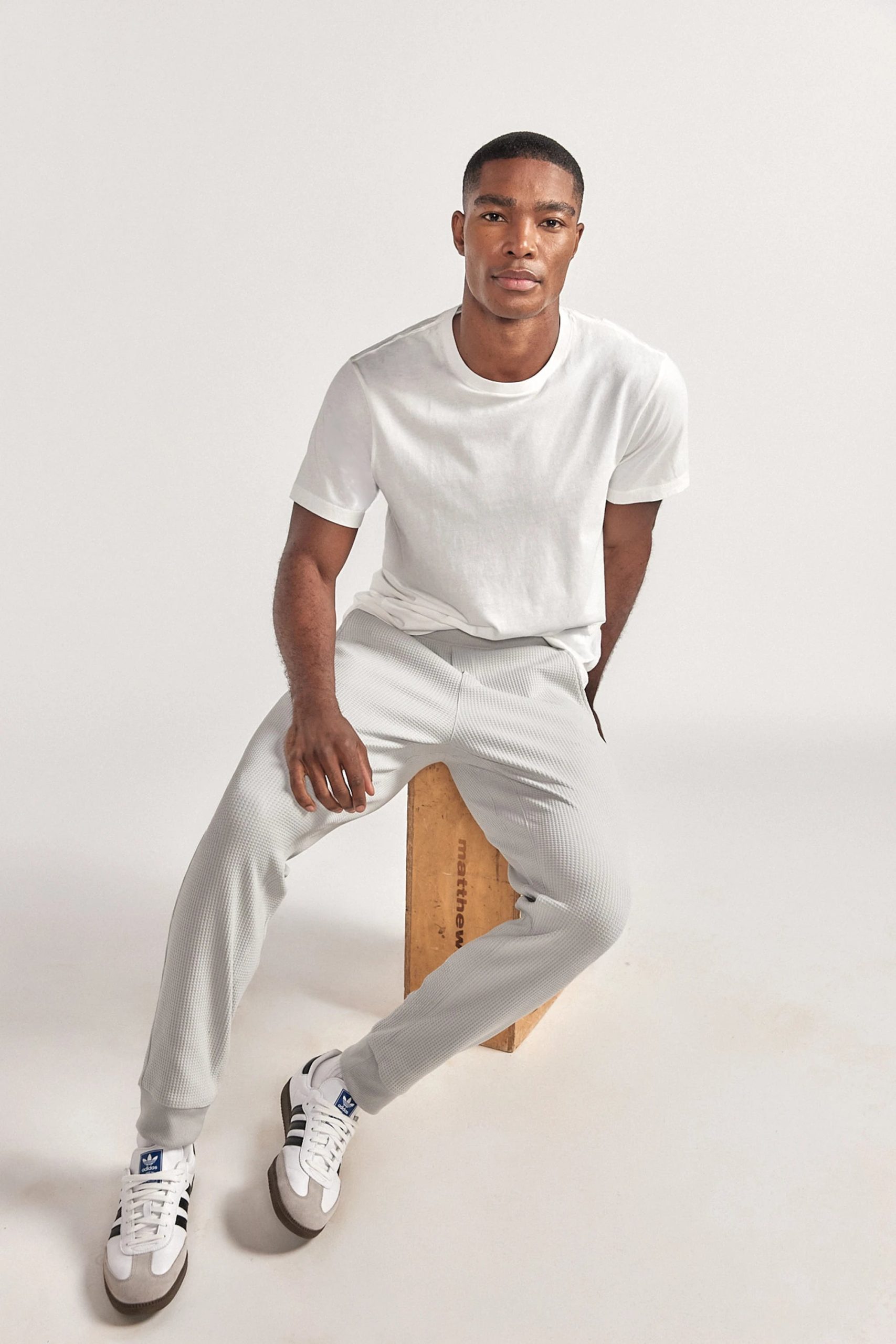 Waffle-Joggers-LightGrey-Front-26.2.jpg