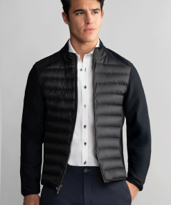 Central Hybrid Jacket // Black