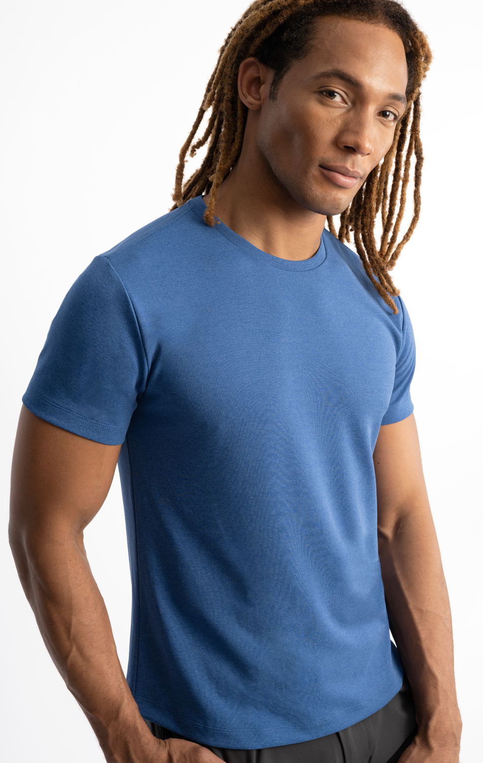 blue_AEC001-M_689d7cdc-f411-4679-bb14-789d793022c2.png