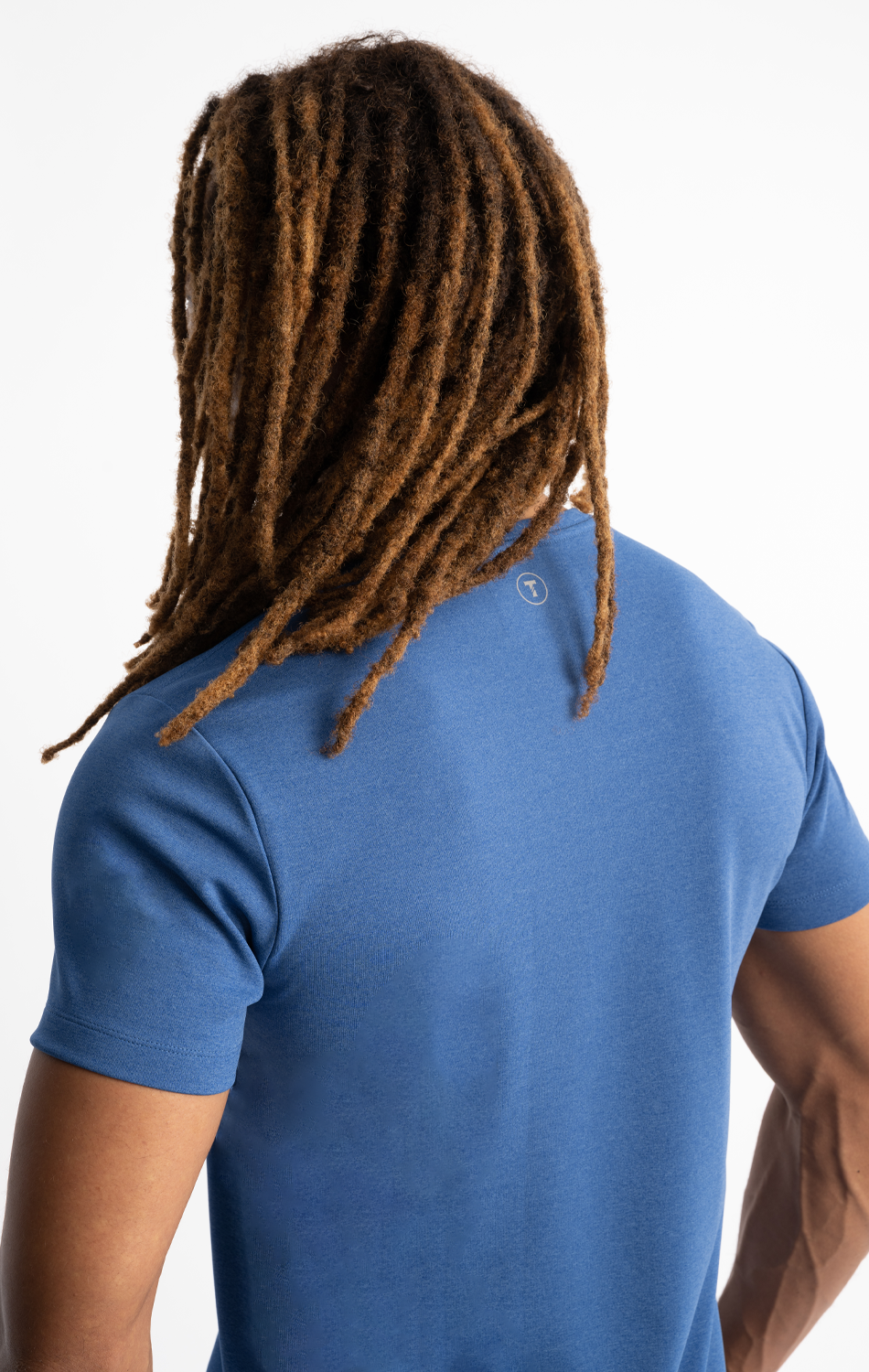blue_AEC001-RO1_7ccbdd71-95c5-460f-9cc5-db598e9d4f4b.png