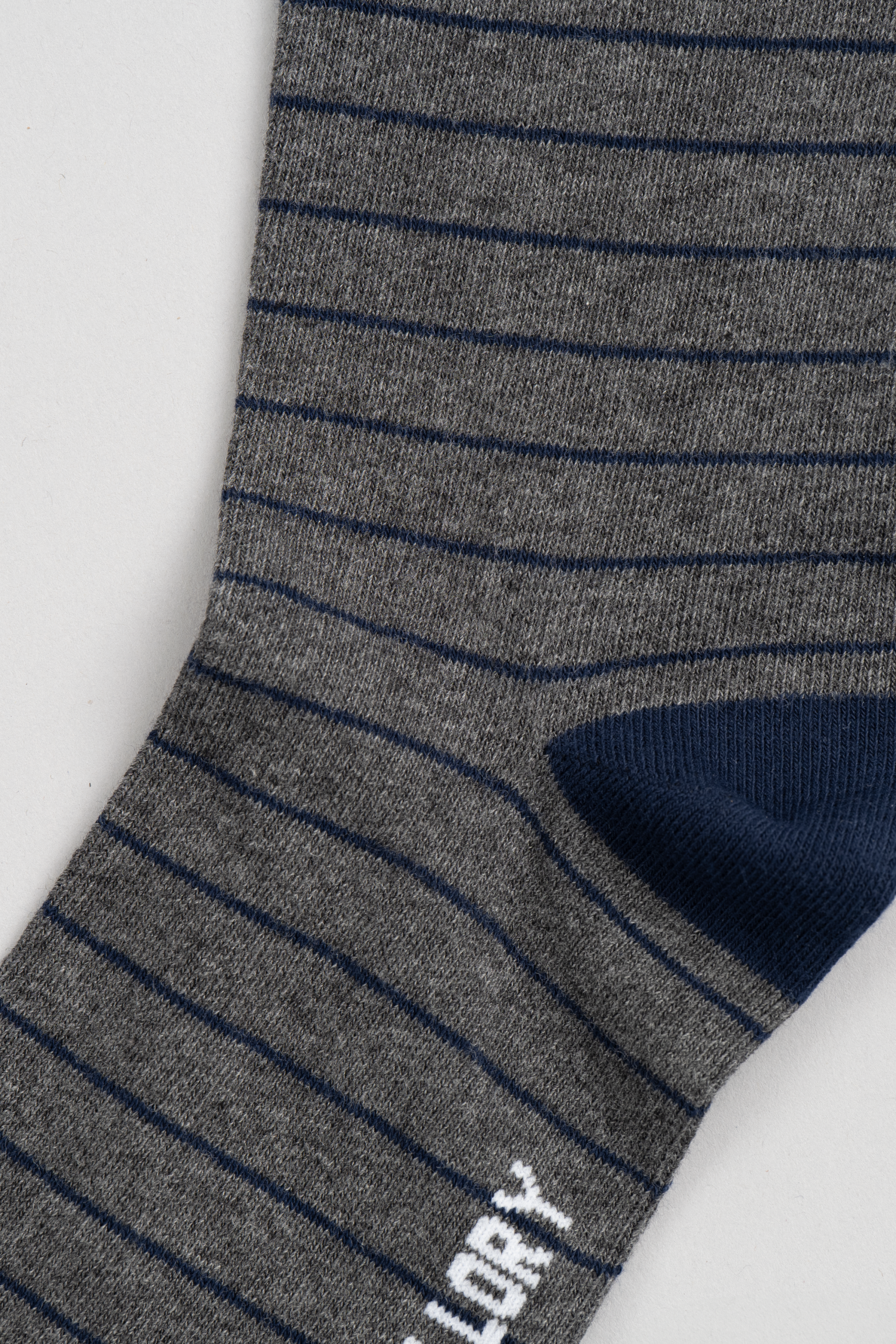 greystripe_MDK090_D_2025.png
