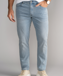 Performance Denim // LIGHT WASH BLUE