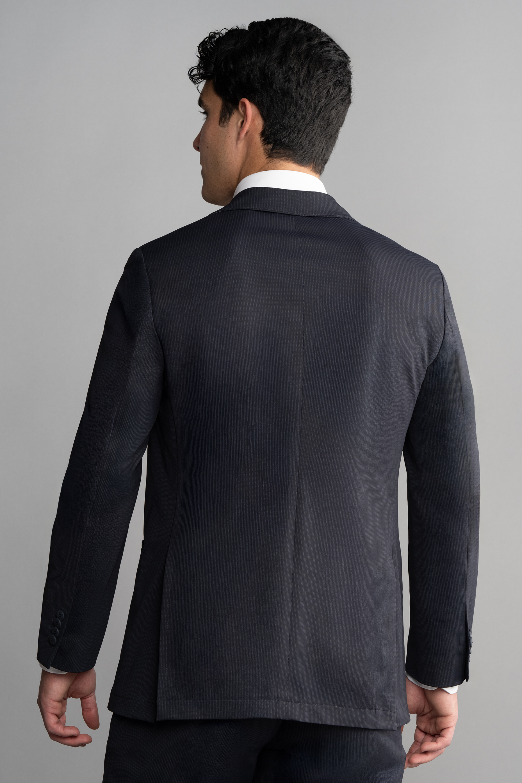navy_pinstripe_BZR062_R_2025.png