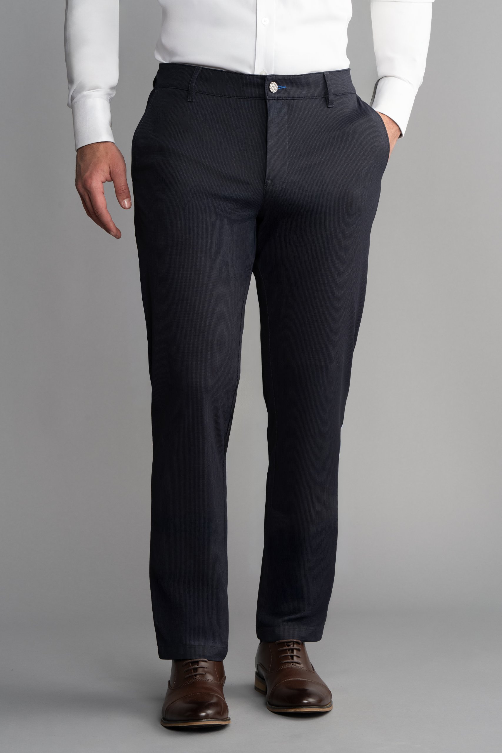 navy_pinstripe_PCP046_M_2025.png