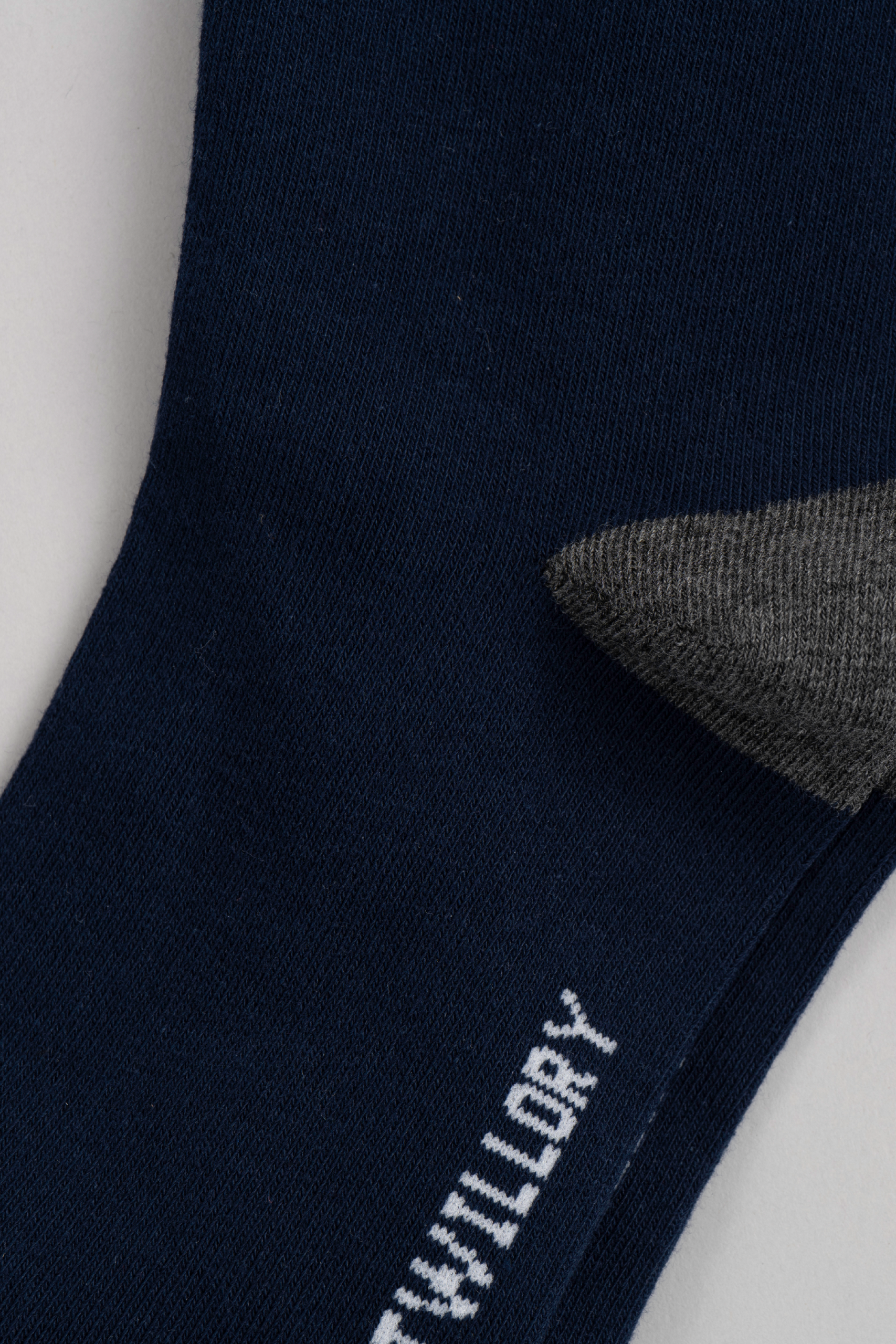 solid-navy-sock-25.2.png