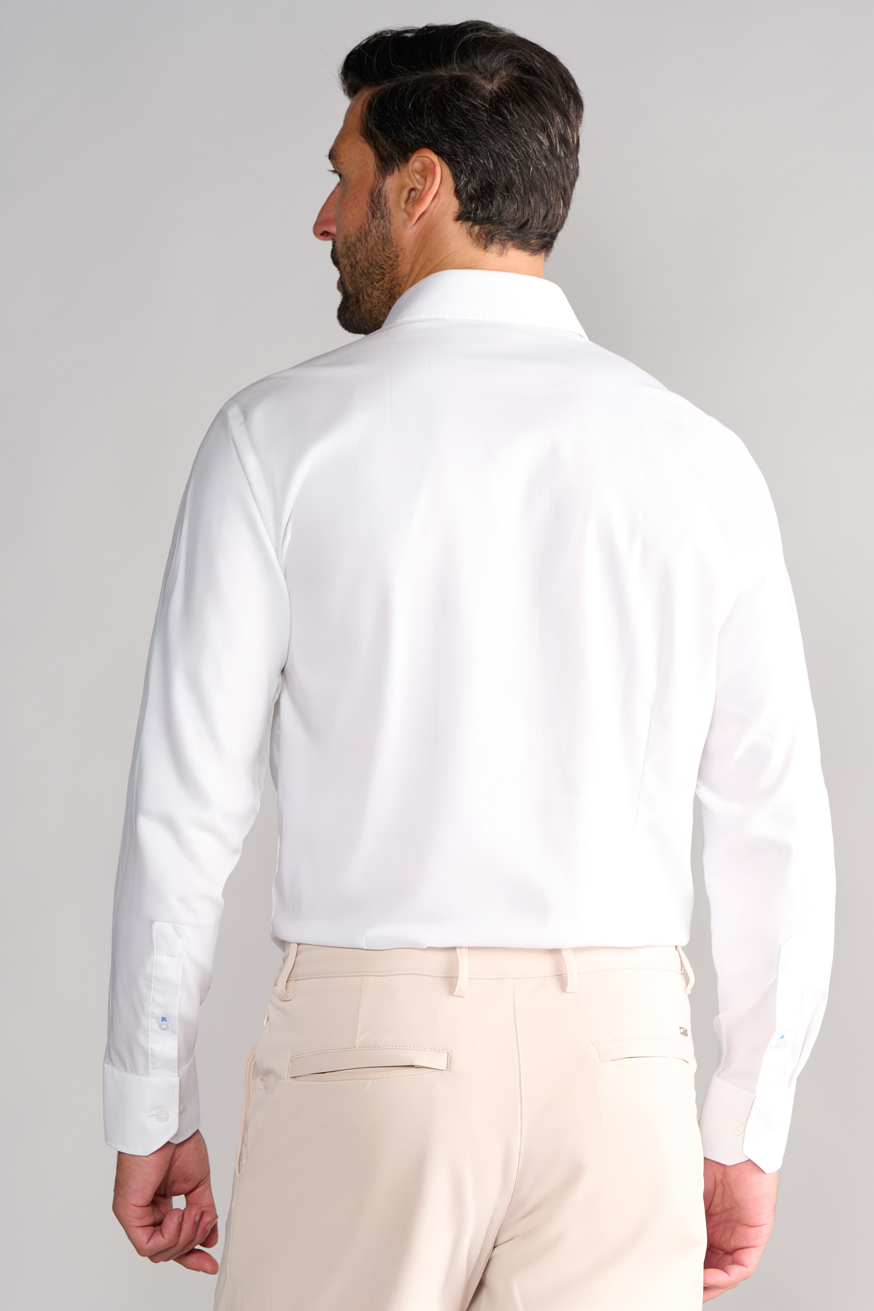 white_MPF006_R_2025.png